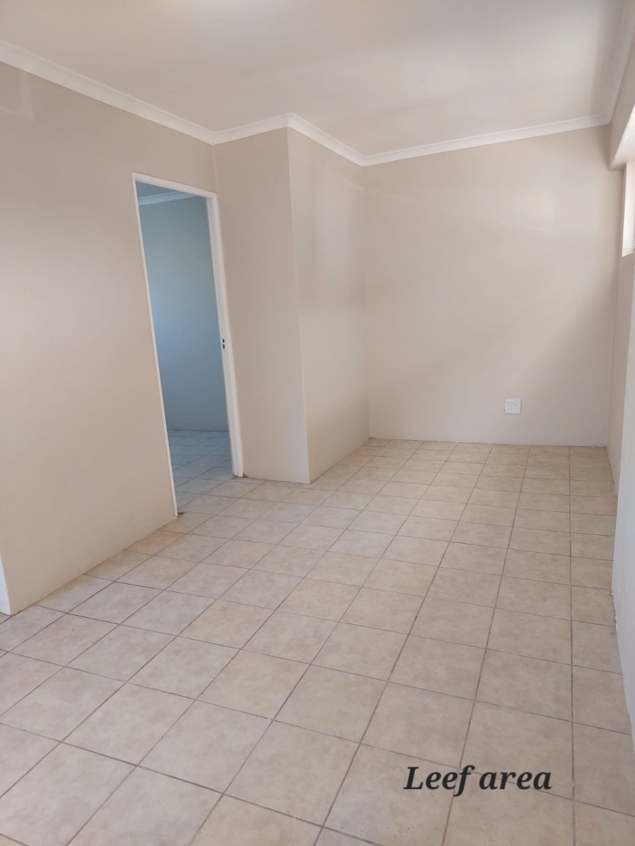 3 Bedroom Property for Sale in Amandelrug Western Cape